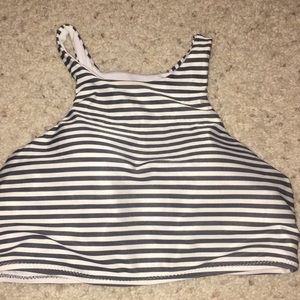 HIGH NECK SWIM TOP